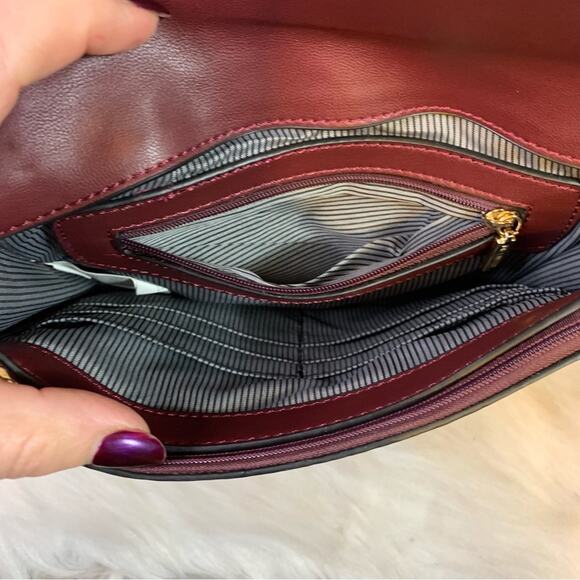 NWT The Limited Maroon Snakeskin Purse with Gold Hardware - Picture 5 of 10